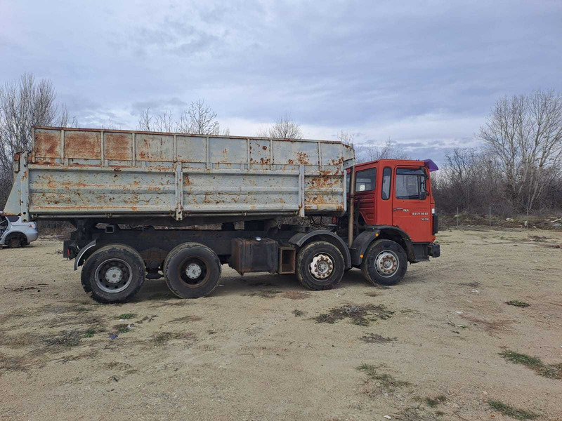 MAN 32.331 dump truck - Volquete camión: foto 2 MAN 32.331 dump truck - Volquete camión: foto 2