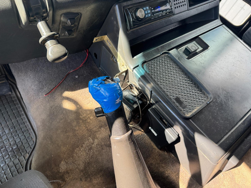 Volquete camión MAN 35.414: foto 9 Volquete camión MAN 35.414: foto 9