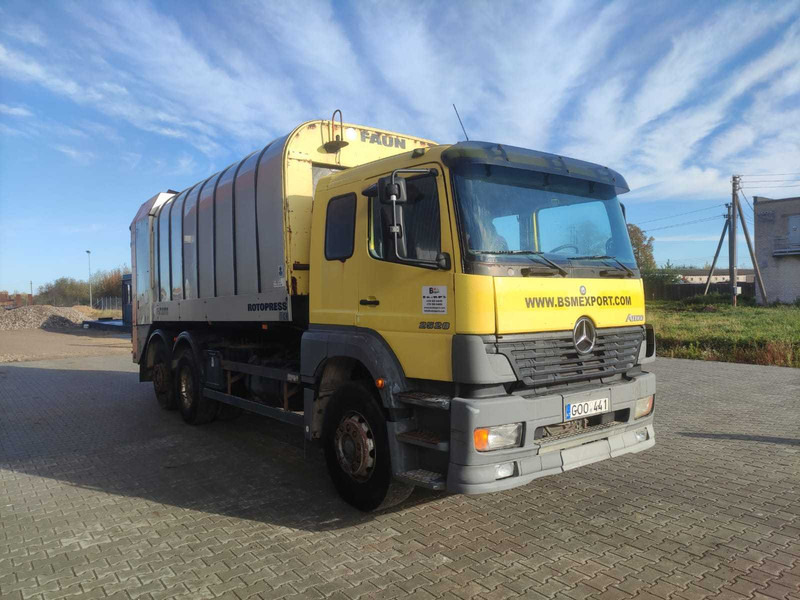 Mercedes-Benz 2528 Atego - Camión de basura: foto 2 Mercedes-Benz 2528 Atego - Camión de basura: foto 2
