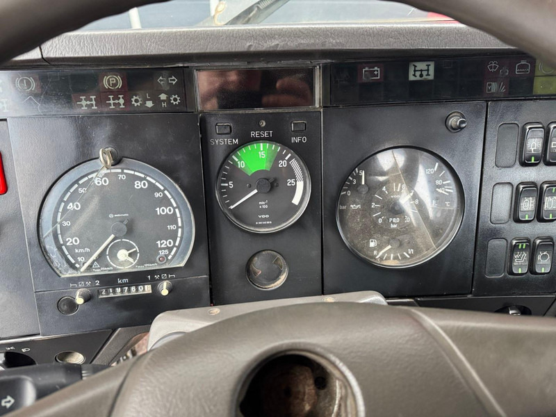 Chasis camión Mercedes-Benz 3234: foto 15