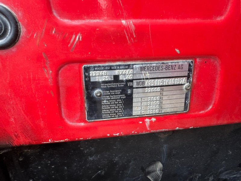 Chasis camión Mercedes-Benz 3234: foto 18