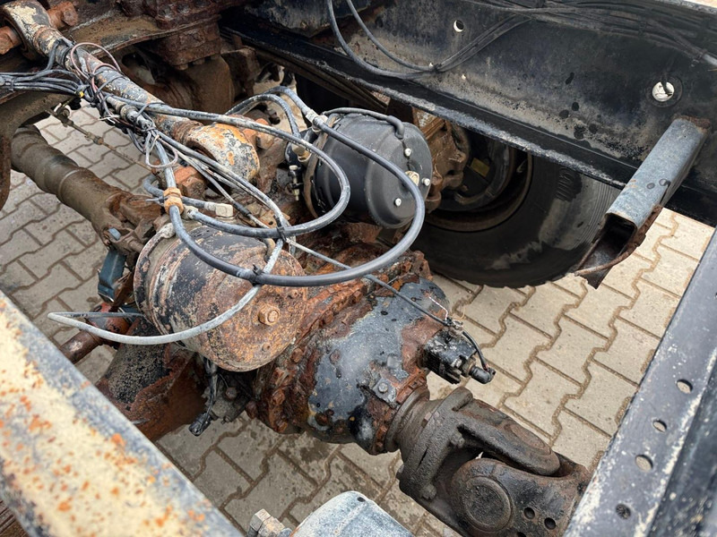 Chasis camión Mercedes-Benz 3234: foto 7