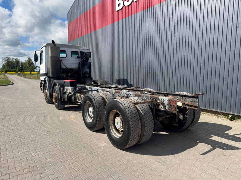 Mercedes-Benz Actros 3235 - Chasis camión: foto 5 Mercedes-Benz Actros 3235 - Chasis camión: foto 5