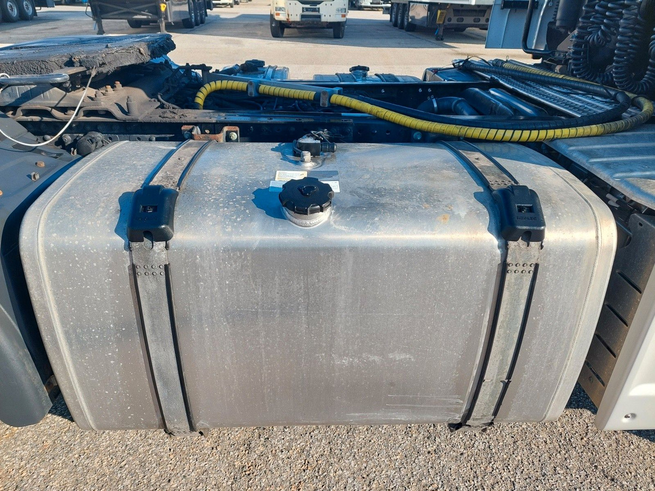 MAN TGX 18.510 BLS 4x2 2-Kreis Hydraulik - Cabeza tractora: foto 5 MAN TGX 18.510 BLS 4x2 2-Kreis Hydraulik - Cabeza tractora: foto 5