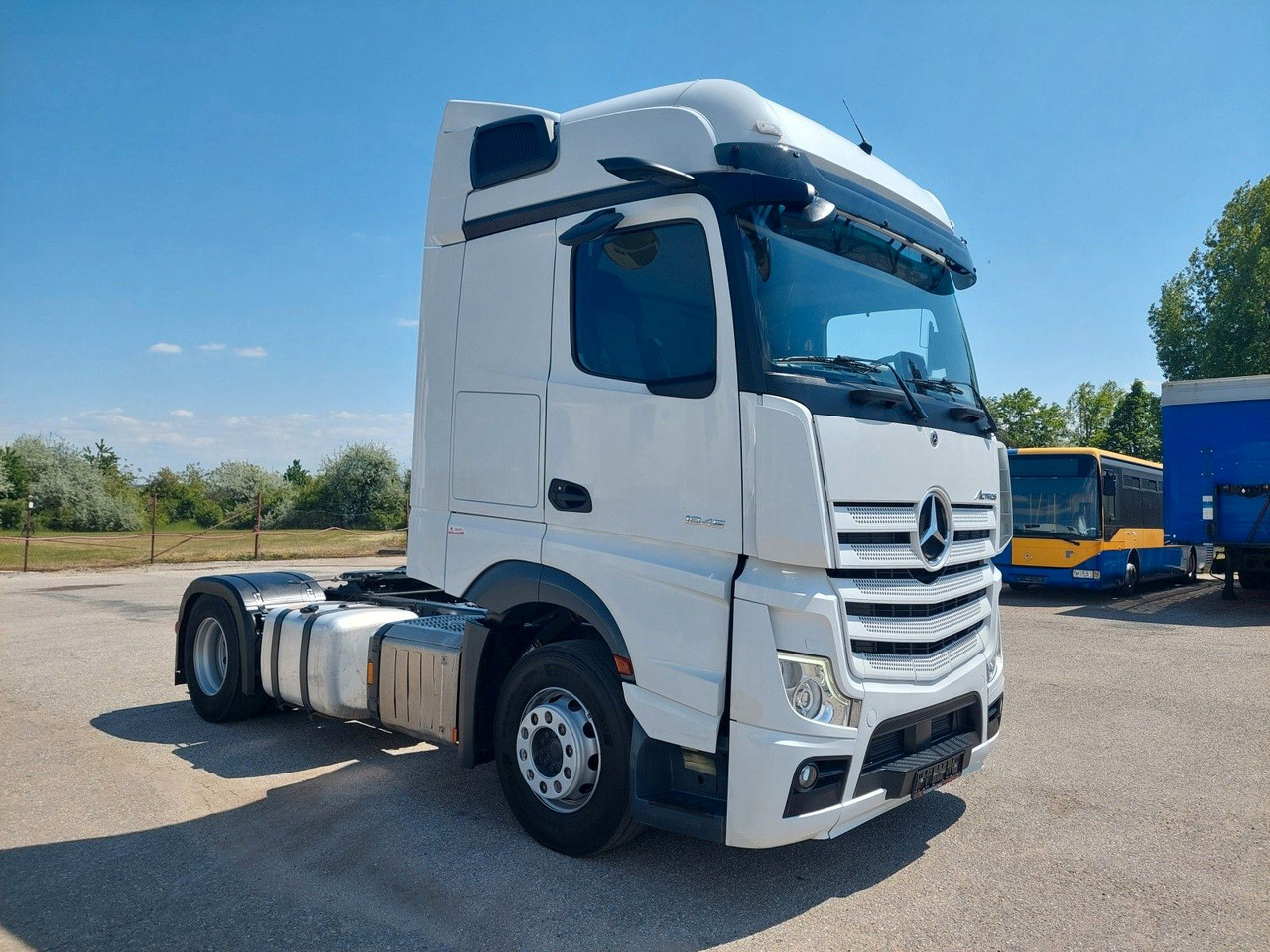Mercedes-Benz Actros 5 1845 LS BigSpace 4x2 - Cabeza tractora: foto 2 Mercedes-Benz Actros 5 1845 LS BigSpace 4x2 - Cabeza tractora: foto 2
