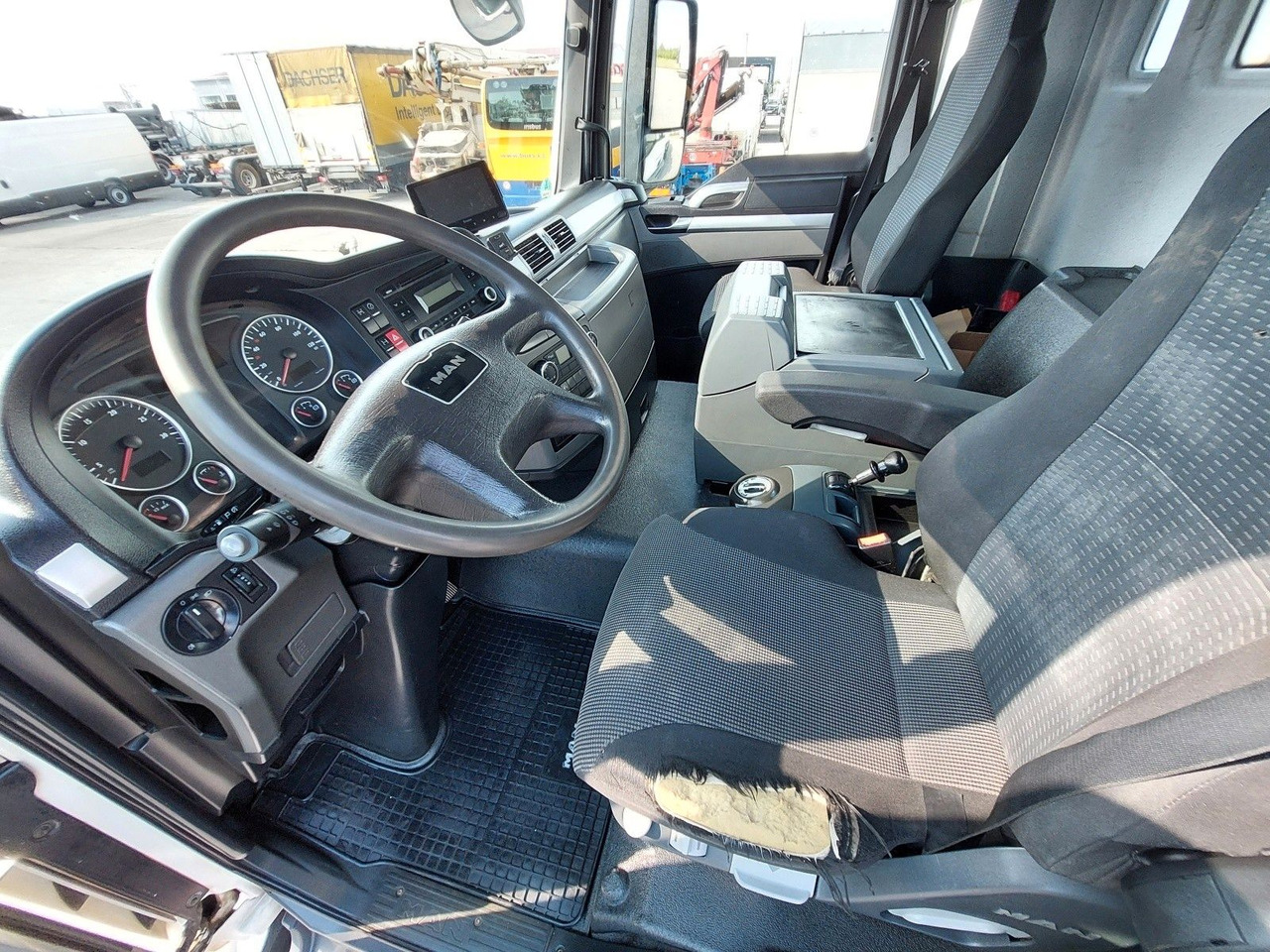 Camión hormigonera MAN TGS 32.400 8X4 BB Liebherr 9 m³: foto 17