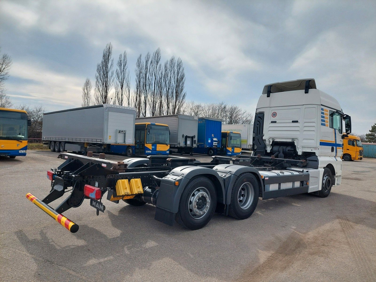 MAN TGX 26.460 LL 6x2/2 - Portacontenedore/ Intercambiable camión: foto 4 MAN TGX 26.460 LL 6x2/2 - Portacontenedore/ Intercambiable camión: foto 4