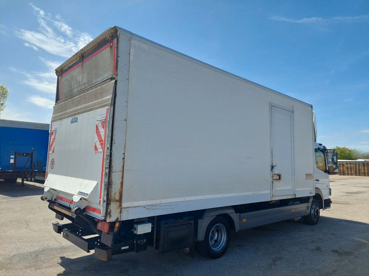 Mercedes-Benz Atego 816 4x2 - Furgoneta: foto 4 Mercedes-Benz Atego 816 4x2 - Furgoneta: foto 4