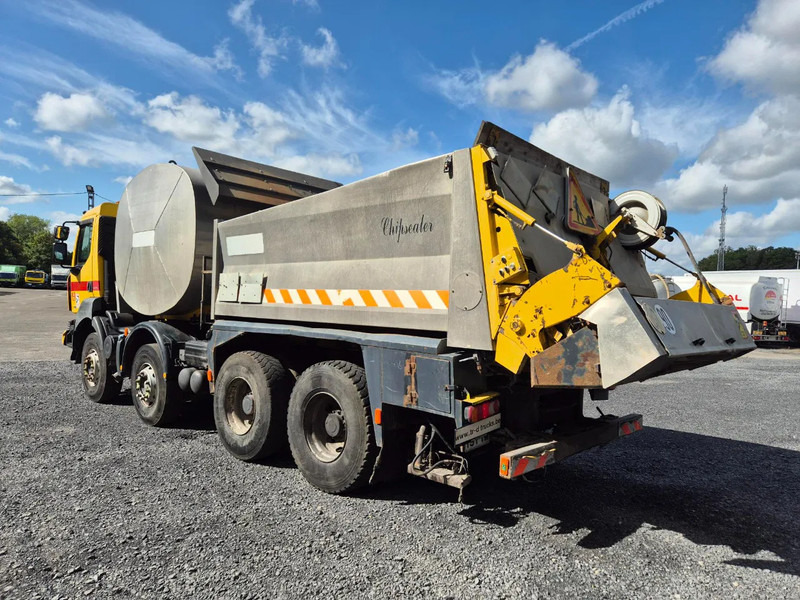 Camión para transporte de betún Renault Kerax 450 8X4 - PATA - SECMAIR CHIPSEALER - 6000L: foto 7