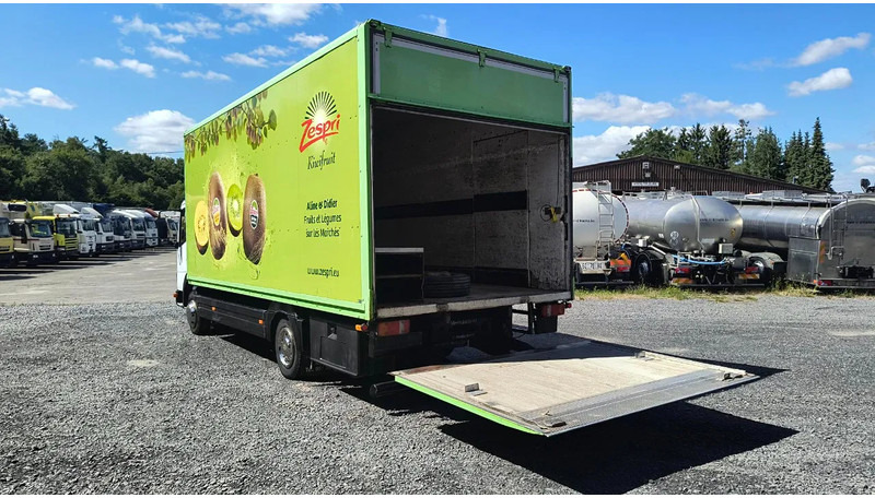 Mercedes-Benz Atego 815 + TAIL LIFT 1000 KG - Camión caja cerrada: foto 5 Mercedes-Benz Atego 815 + TAIL LIFT 1000 KG - Camión caja cerrada: foto 5