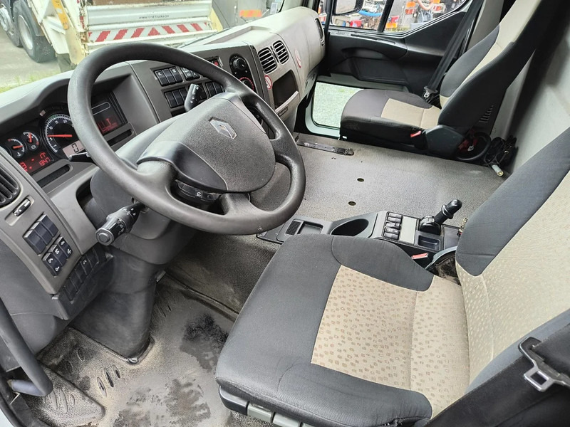 Foto del interior 1: Cisterna camión para transporte de combustible Renault Premium 270 DXI FUEL | CARBURANT 13000L - 4 COMP
