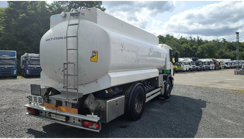 Scania P280 FUEL / CARBURANT 14000L - 5 COMP - RETARDER - Cisterna camión: foto 4 Scania P280 FUEL / CARBURANT 14000L - 5 COMP - RETARDER - Cisterna camión: foto 4