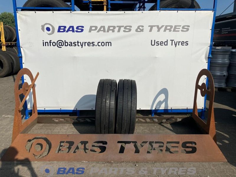 Bridgestone Bridgestone 265/70R17.5 Duravis R-Steer 002 gebruikte set - Neumático para Camión: foto 1 Bridgestone Bridgestone 265/70R17.5 Duravis R-Steer 002 gebruikte set - Neumático para Camión: foto 1