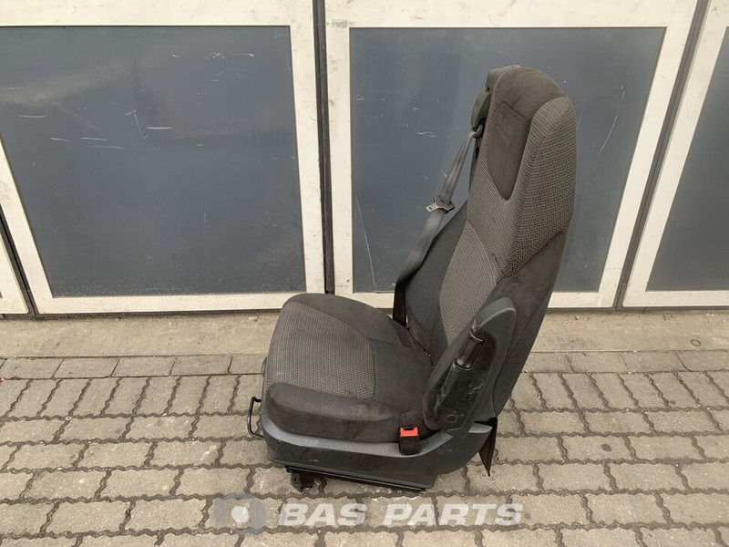 DAF CF Euro 6 Bijrijdersstoel DAF 1844380 - Asiento para Camión: foto 2 DAF CF Euro 6 Bijrijdersstoel DAF 1844380 - Asiento para Camión: foto 2
