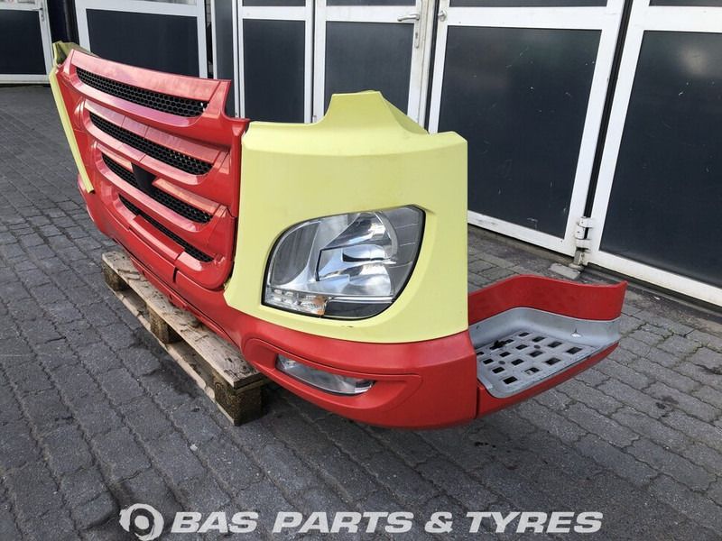 DAF CF Euro 6 Bumper DAF 1837644 - Parachoques para Camión: foto 2 DAF CF Euro 6 Bumper DAF 1837644 - Parachoques para Camión: foto 2