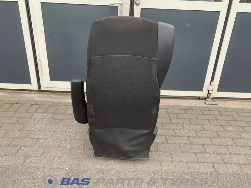 DAF CF Euro 6 Chauffeursstoel DAF 2104662 - Asiento para Camión: foto 3 DAF CF Euro 6 Chauffeursstoel DAF 2104662 - Asiento para Camión: foto 3