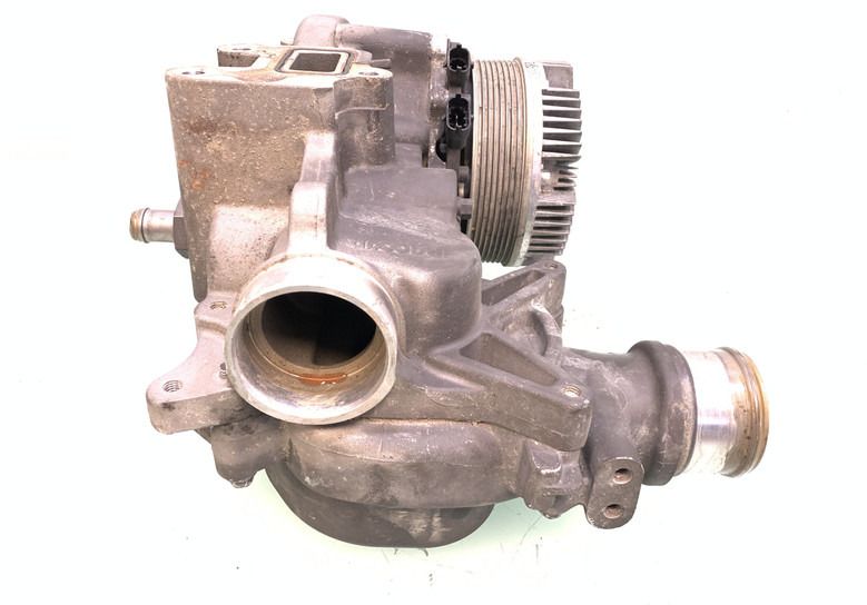 DAF Koelvloeistofpomp DAF 2126302 - Bomba de refrigerante para Camión: foto 2 DAF Koelvloeistofpomp DAF 2126302 - Bomba de refrigerante para Camión: foto 2