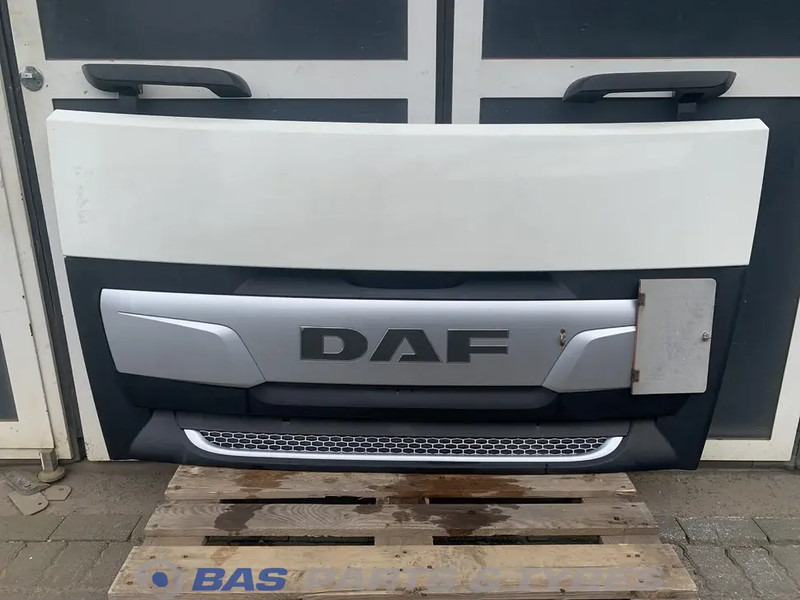 DAF XF106 - Parrilla para Camión: foto 1 DAF XF106 - Parrilla para Camión: foto 1