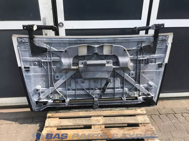 DAF XF106 - Parrilla para Camión: foto 2 DAF XF106 - Parrilla para Camión: foto 2