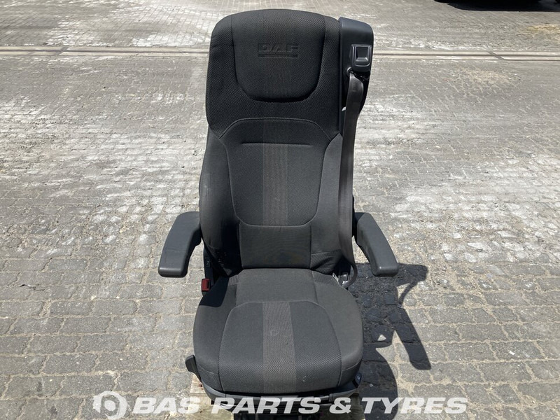 DAF XG Chauffeursstoel DAF 2296479 - Asiento para Camión: foto 1 DAF XG Chauffeursstoel DAF 2296479 - Asiento para Camión: foto 1