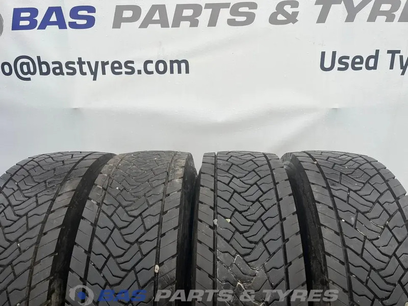 Goodyear Goodyear 315/70R22.5 KMAX D G2 154/152 M+S 3PMSF gebruikte set - Neumático para Camión: foto 2 Goodyear Goodyear 315/70R22.5 KMAX D G2 154/152 M+S 3PMSF gebruikte set - Neumático para Camión: foto 2