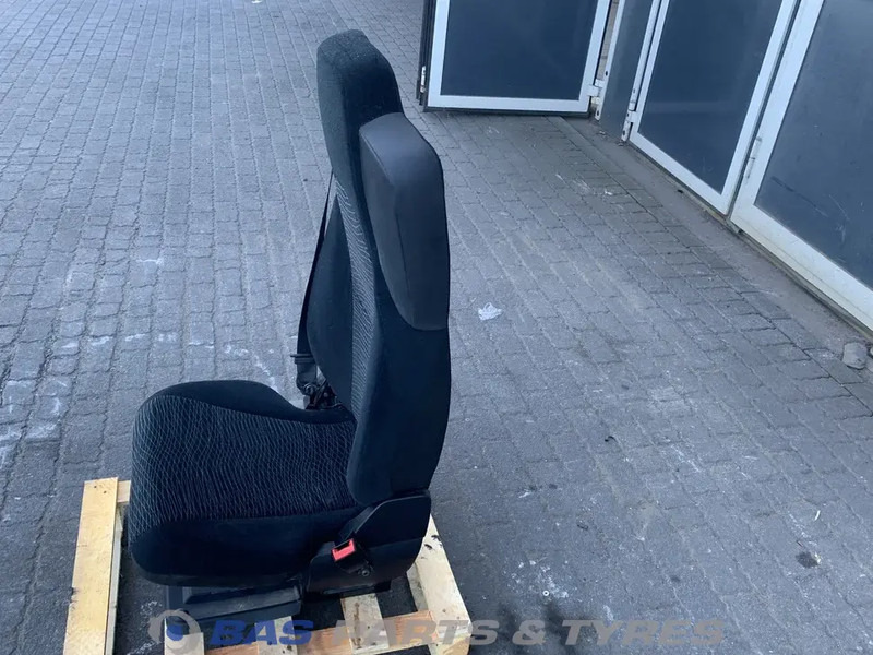 Mercedes-Benz Actros MP4 - Asiento para Camión: foto 3 Mercedes-Benz Actros MP4 - Asiento para Camión: foto 3
