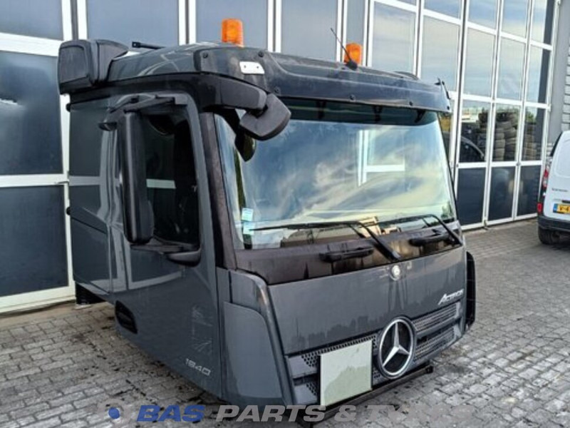 Mercedes-Benz Actros MP4 - Cabina e interior para Camión: foto 2 Mercedes-Benz Actros MP4 - Cabina e interior para Camión: foto 2