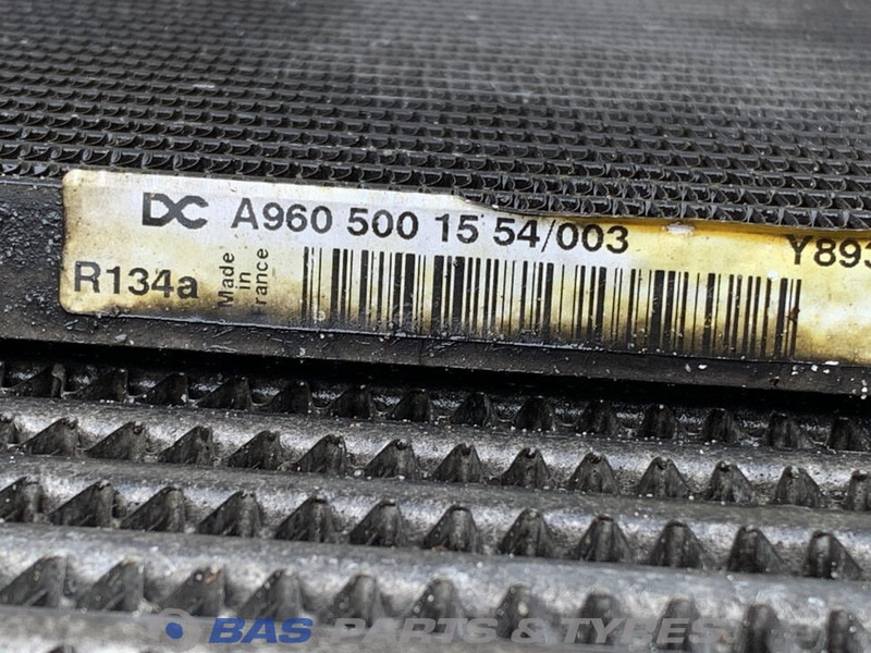 Mercedes-Benz Antos MP4 - Radiador para Camión: foto 5 Mercedes-Benz Antos MP4 - Radiador para Camión: foto 5