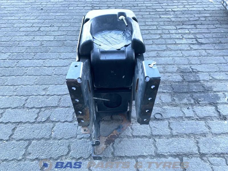 DAF DAF AdBlue tank 1707645 - Piezas de recambio para Camión: foto 3 DAF DAF AdBlue tank 1707645 - Piezas de recambio para Camión: foto 3
