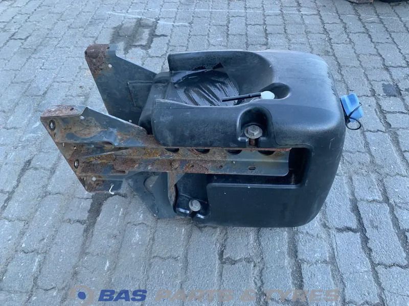 DAF DAF AdBlue tank 1707645 - Piezas de recambio para Camión: foto 4 DAF DAF AdBlue tank 1707645 - Piezas de recambio para Camión: foto 4