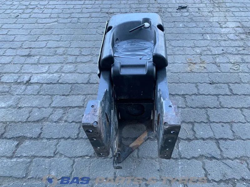 DAF DAF AdBlue tank 1707645 - Piezas de recambio para Camión: foto 3 DAF DAF AdBlue tank 1707645 - Piezas de recambio para Camión: foto 3
