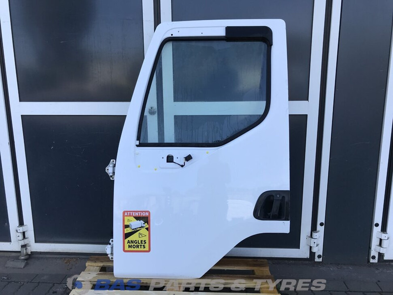 Renault D-Serie Portier Links Renault 5600464823 - Puerta y piezas para Camión: foto 1 Renault D-Serie Portier Links Renault 5600464823 - Puerta y piezas para Camión: foto 1
