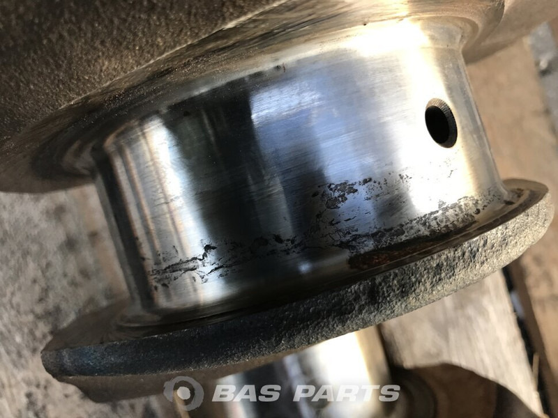 Renault Krukas Renault 7422235000 - Cigüeñal para Camión: foto 4 Renault Krukas Renault 7422235000 - Cigüeñal para Camión: foto 4