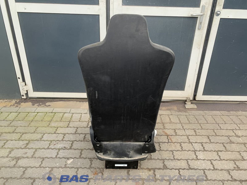Renault T-Serie Bijrijdersstoel Renault 7421615420 - Asiento para Camión: foto 3 Renault T-Serie Bijrijdersstoel Renault 7421615420 - Asiento para Camión: foto 3