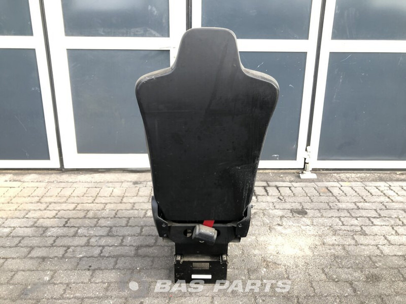 Renault T-Serie Bijrijdersstoel Renault 7482269090 - Asiento para Camión: foto 3 Renault T-Serie Bijrijdersstoel Renault 7482269090 - Asiento para Camión: foto 3