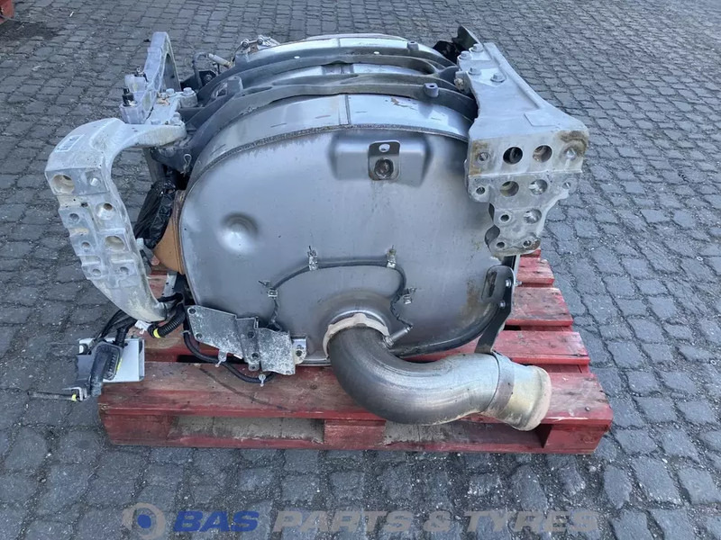 Renault Uitlaatdemper Renault 7422396038 - Silenciador para Camión: foto 3 Renault Uitlaatdemper Renault 7422396038 - Silenciador para Camión: foto 3