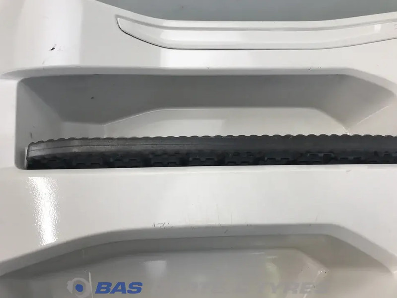 Scania S-Serie NextGen Opstap Links Scania 2422394 - Carrocería y exterior para Camión: foto 5 Scania S-Serie NextGen Opstap Links Scania 2422394 - Carrocería y exterior para Camión: foto 5