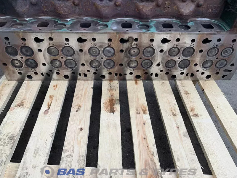 Bloque de cilindros para Camión Volvo Cilinderkop Volvo D13K 540 22467253: foto 6
