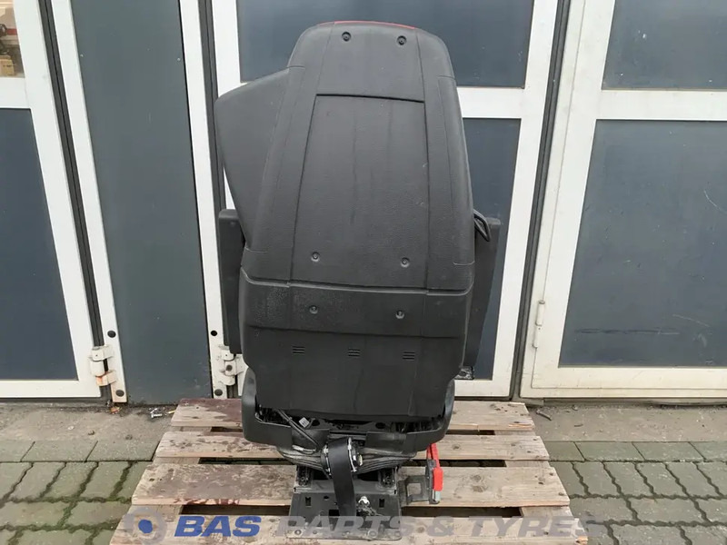 Volvo FH4 Bestuurdersstoel Volvo 21209356 - Asiento para Camión: foto 3 Volvo FH4 Bestuurdersstoel Volvo 21209356 - Asiento para Camión: foto 3