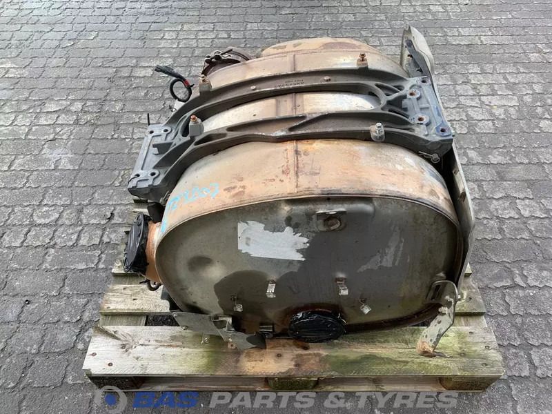 Volvo FH4 Uitlaatdemper Volvo 22495989 - Silenciador para Camión: foto 3 Volvo FH4 Uitlaatdemper Volvo 22495989 - Silenciador para Camión: foto 3