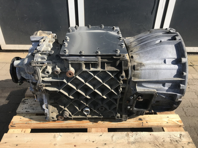 Volvo FH4 Volvo SPO2812 I-Shift Dual Clutch Versnellingsbak 21188041 - Caja de cambios para Camión: foto 3 Volvo FH4 Volvo SPO2812 I-Shift Dual Clutch Versnellingsbak 21188041 - Caja de cambios para Camión: foto 3