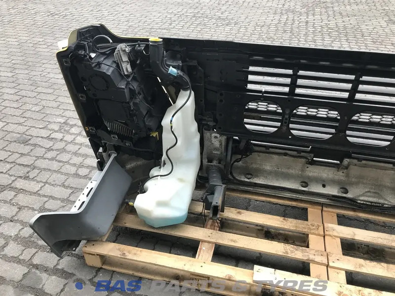 Volvo FM4 Bumper Volvo 21963534 - Parachoques para Camión: foto 4 Volvo FM4 Bumper Volvo 21963534 - Parachoques para Camión: foto 4