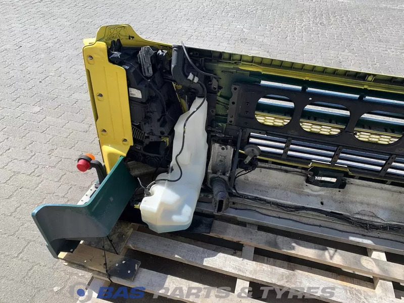 Volvo FM4 Bumper Volvo 82491840 - Parachoques para Camión: foto 4 Volvo FM4 Bumper Volvo 82491840 - Parachoques para Camión: foto 4