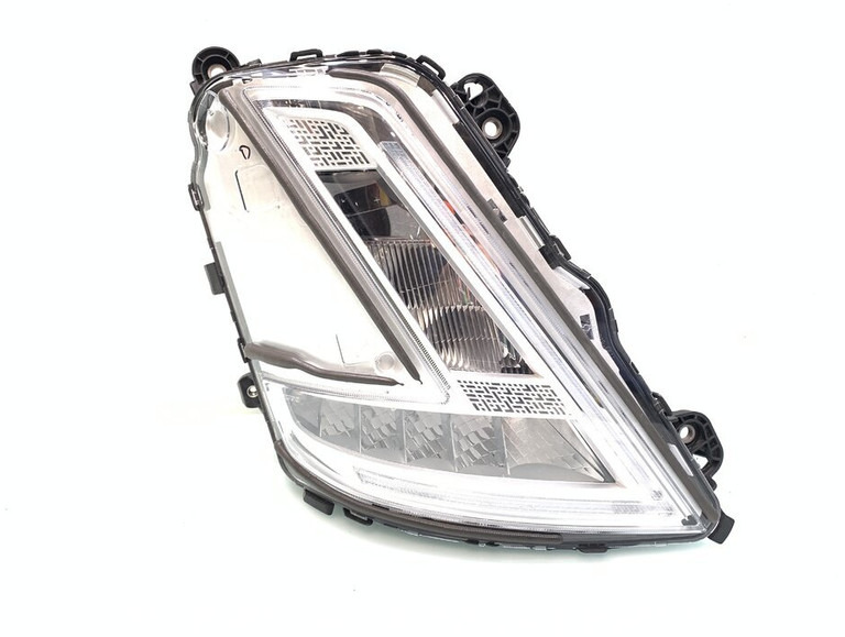 Volvo FM5 - Faro delantero para Camión: foto 1 Volvo FM5 - Faro delantero para Camión: foto 1