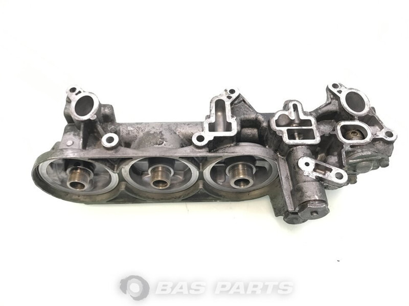 Volvo Oliefilterhuis Volvo 20586031 - Filtro de aceite para Camión: foto 3 Volvo Oliefilterhuis Volvo 20586031 - Filtro de aceite para Camión: foto 3