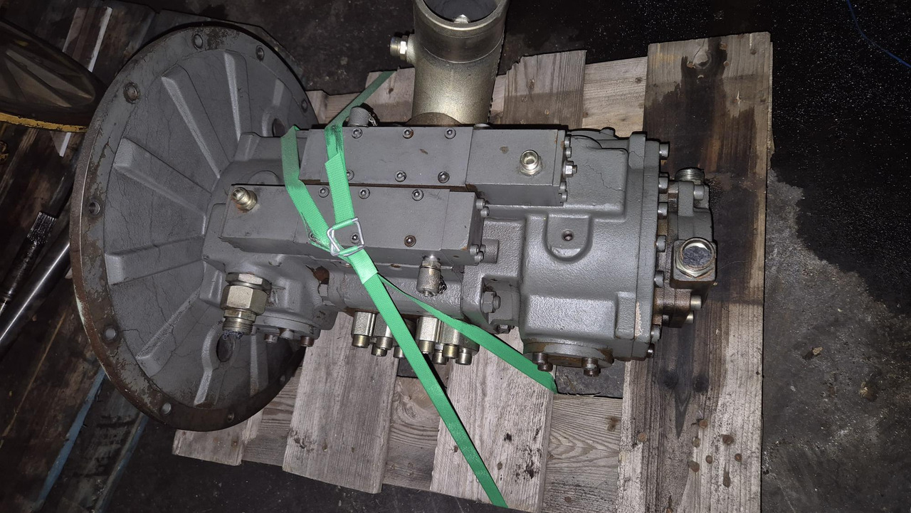 BOMBA LPVD075. LIEBHERR A904 - Bomba hidráulica para Maquinaria de construcción: foto 2 BOMBA LPVD075. LIEBHERR A904 - Bomba hidráulica para Maquinaria de construcción: foto 2