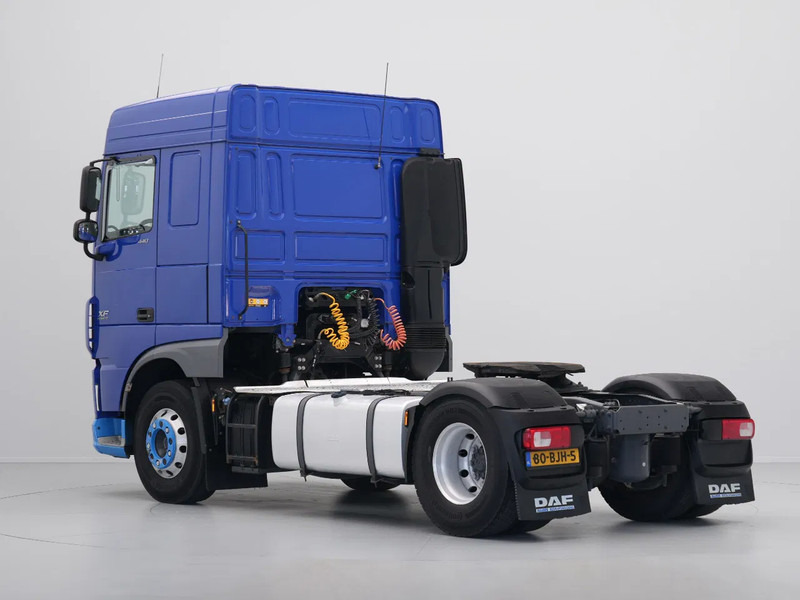 DAF XF 440 FT Space Cab, PTO - Cabeza tractora: foto 3 DAF XF 440 FT Space Cab, PTO - Cabeza tractora: foto 3