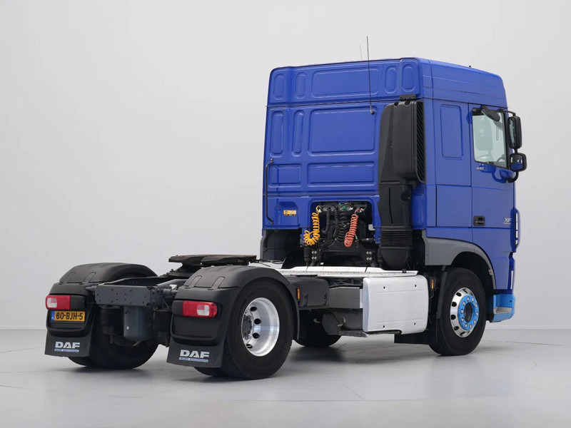 DAF XF 440 FT Space Cab, PTO - Cabeza tractora: foto 4 DAF XF 440 FT Space Cab, PTO - Cabeza tractora: foto 4