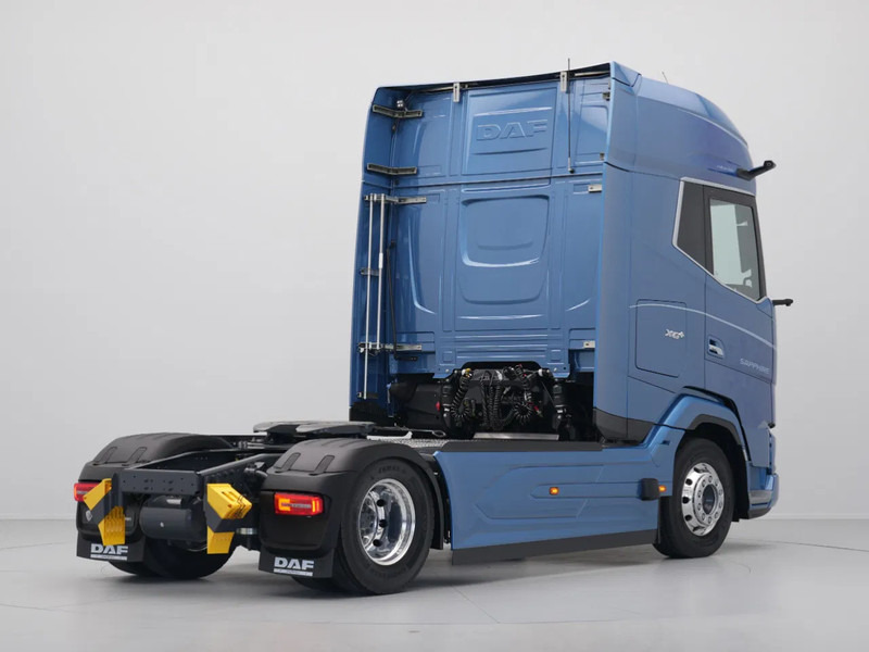 DAF XG+ 480 FT SAPPHIRE LIMITED EDITION 14/100! - Cabeza tractora: foto 4 DAF XG+ 480 FT SAPPHIRE LIMITED EDITION 14/100! - Cabeza tractora: foto 4