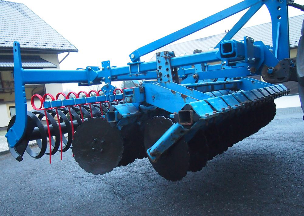 Brona talerzowa Rabe Werk RABE WERK Fielo biro 3000 2006 Brona talerzowa RABE - Rastras: foto 3 Brona talerzowa Rabe Werk RABE WERK Fielo biro 3000 2006 Brona talerzowa RABE - Rastras: foto 3